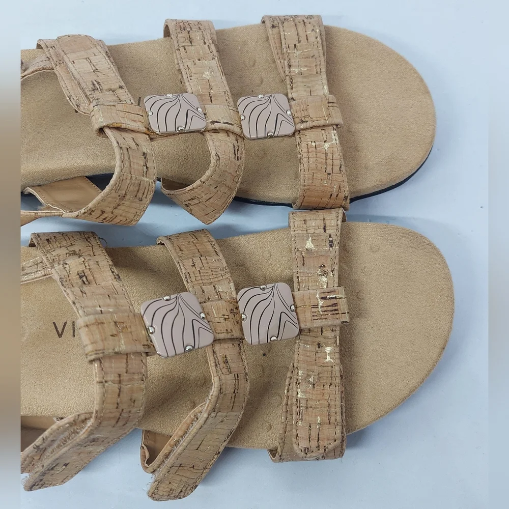 Vionic Amber Sandals Strappy Beige Cork Open Toe Casual Shoes Women's Size 8